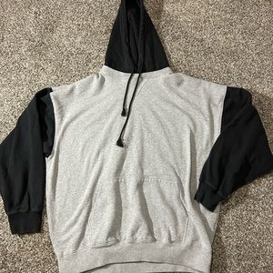 Brandy Melville Sweatshirt